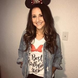 Meet your Posher, Bailey